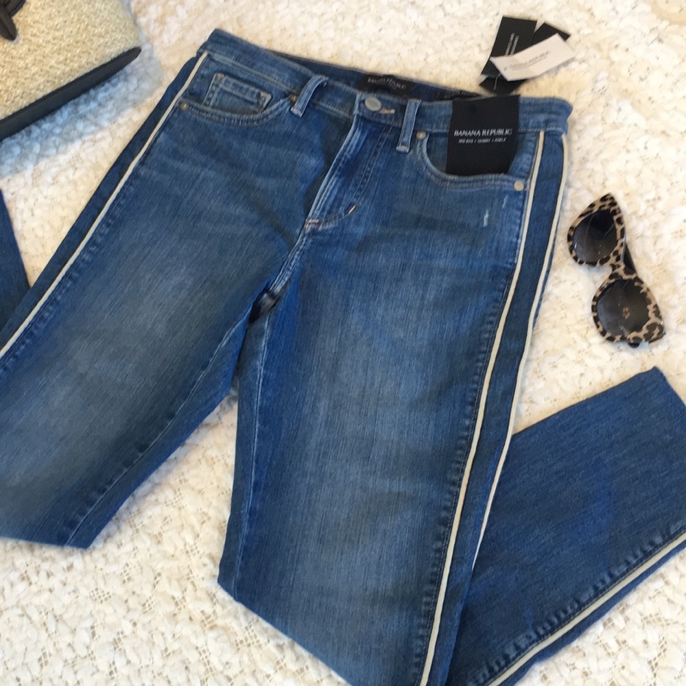 Banana Republic Mid-rise Skinny Ankle Jeans